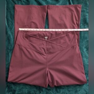 DSG Women's Size XXL Crossover Waist Flare Wine Red Leggings